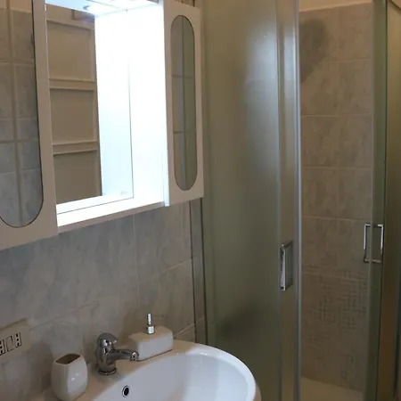 Apartment La Casetta Nella Citta Dei Due Mari Sestri Levante